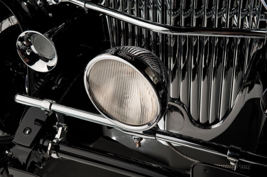 Детали экстерьера Duesenberg SJ528/2551 Riviera Phaeton SWB by Brunn 1933 года  (фото 32 из 49)